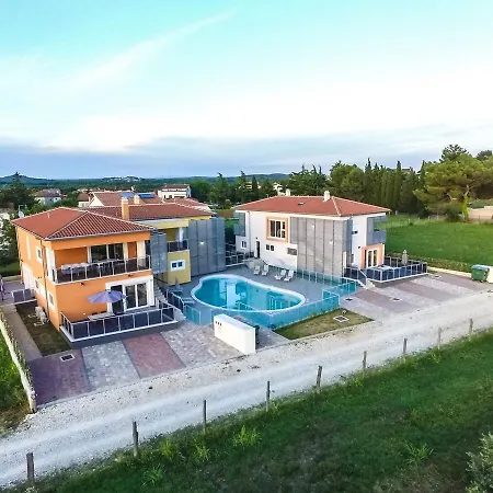 Elody Guest house