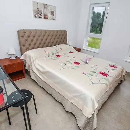 Guest house Elody Funtana